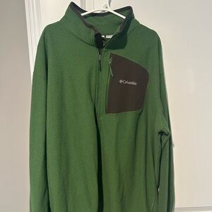 NWOT Columbia Men's Forest Green Zip-Up Sweater